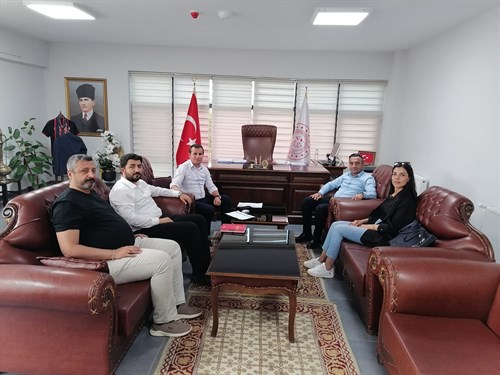BELEDİYE BAŞKANI HASAN ULUTAŞ'TAN KAYMAKAMIMIZ SAYIN ADEM TOPACA'YA ZİYARET