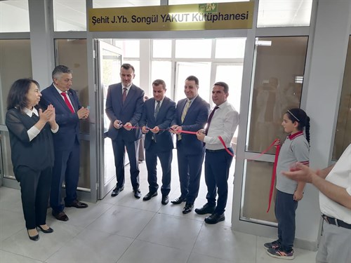 KAYMAKAMIMIZ SAYIN ADEM TOPACA KÜTÜPHANE AÇILIŞINI GERÇEKLEŞTİRDİ